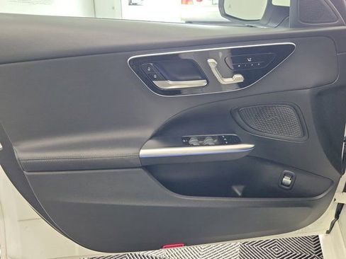 Used 2023 Mercedes-Benz C 300 Sedan image 18