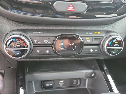 New 2025 Kia Soul GT-Line image 23