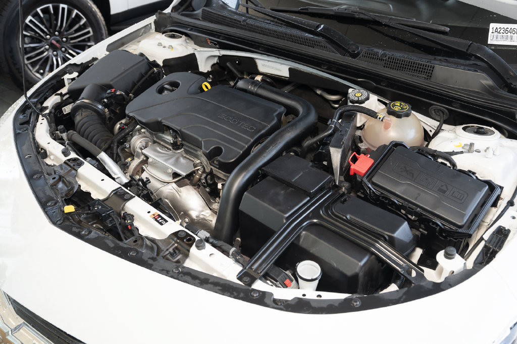 Used 2023 Chevrolet Malibu LT FWD image 16