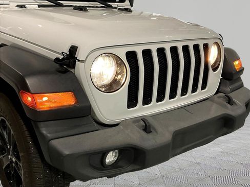 Used 2020 Jeep Wrangler Unlimited Sport AWD/4WD image 32