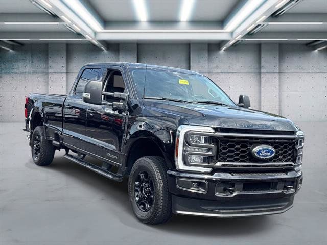Used 2024 Ford F350 XLT w/ XLT Premium Package AWD/4WD image 30