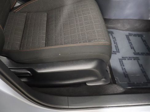Used 2025 Honda HR-V Sport image 30