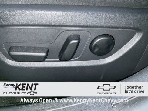 Used 2024 MAZDA CX-50 AWD 2.5 S w/ Preferred Package image 19