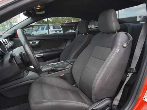 Used 2016 Ford Mustang Coupe w/ Equipment Group 051A RWD image 18