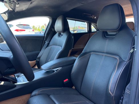 Used 2025 Lucid Air Grand Touring AWD/4WD image 8
