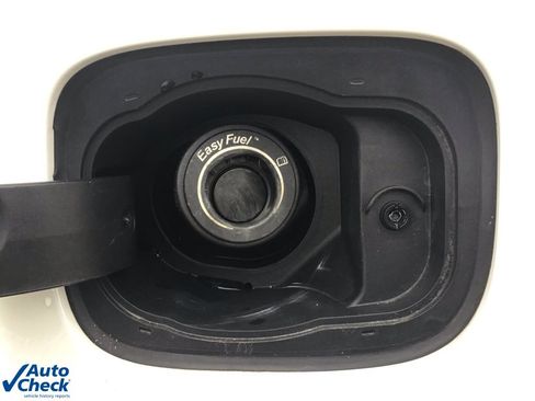 Used 2021 Ford Explorer XLT image 49