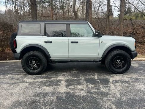 Used 2022 Ford Bronco Wildtrak image 6