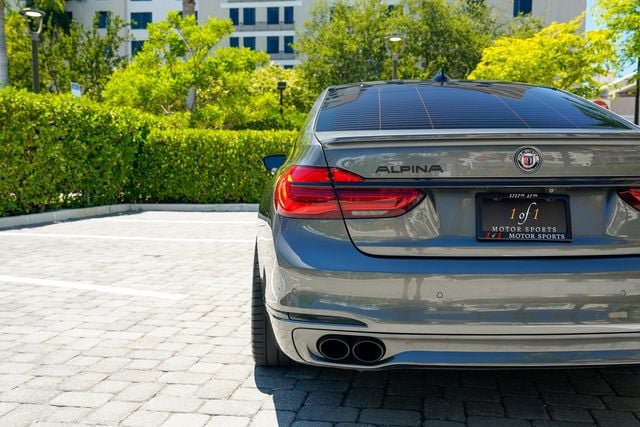 Used 2017 BMW ALPINA B7 xDrive AWD/4WD image 25