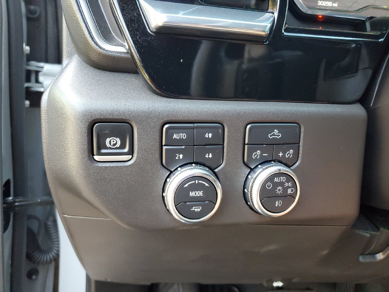 Used 2024 GMC Sierra 1500 Elevation w/ X31 Off-Road Package AWD/4WD image 31
