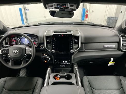 New 2026 RAM 1500 Big Horn AWD/4WD image 10