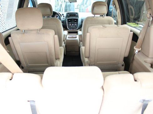 Used 2015 Dodge Grand Caravan SXT FWD image 11