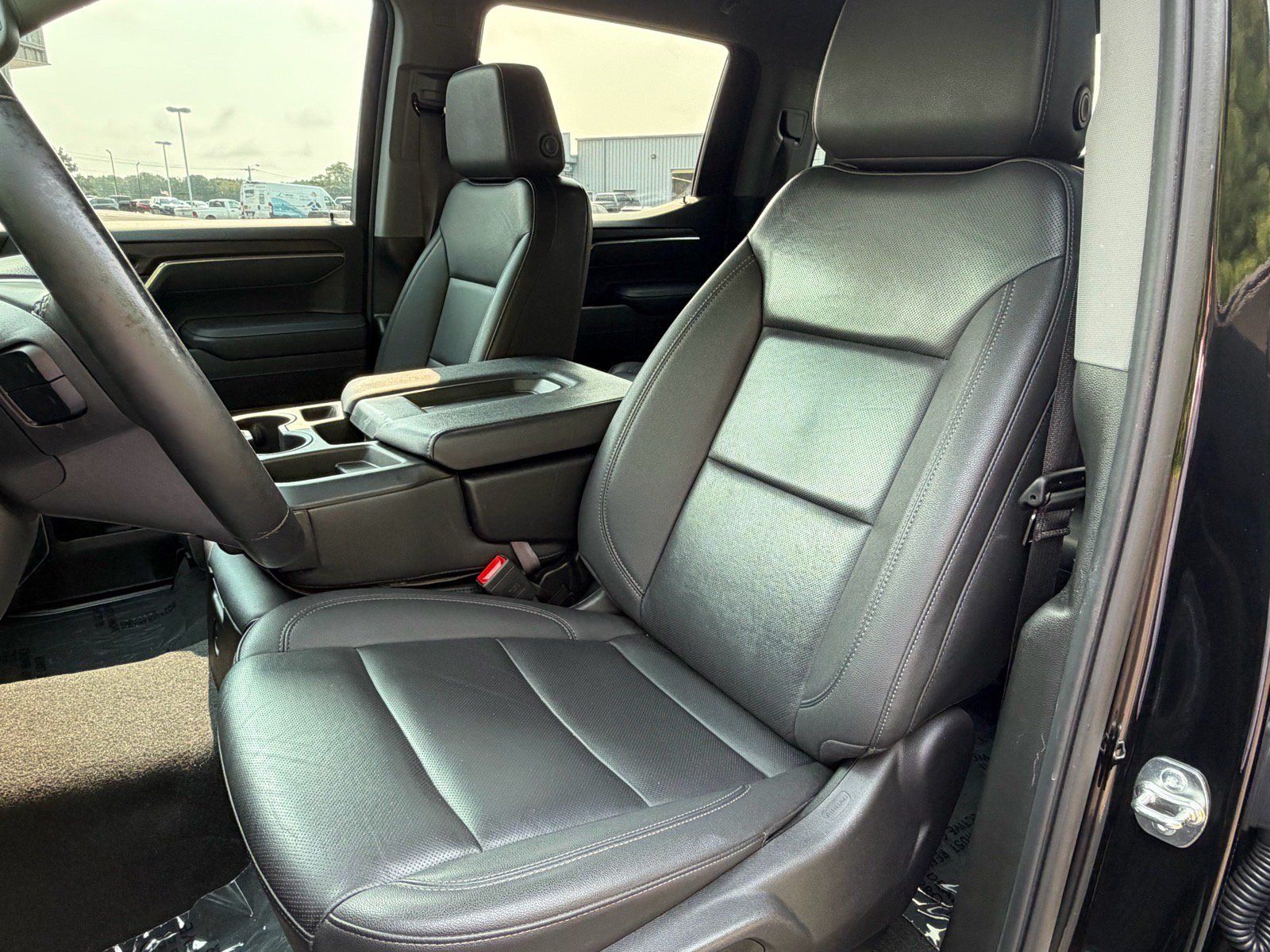 Used 2025 GMC Sierra 1500 SLT AWD/4WD image 33