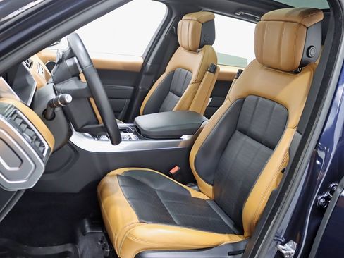 Used 2019 Land Rover Range Rover Sport HSE Dynamic image 29
