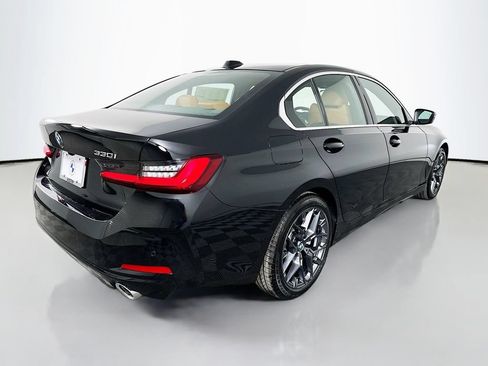 Used 2026 BMW 330i Sedan w/ Premium Package RWD image 5