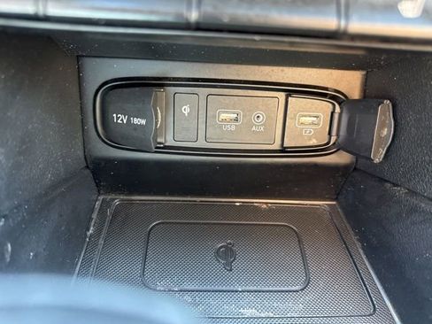 Used 2020 Hyundai Santa Fe SEL image 27