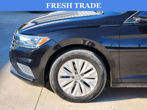 Used 2019 Volkswagen Jetta S w/ Driver Assistance Package image 10