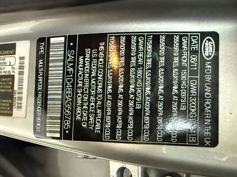 Used 2011 Land Rover Range Rover HSE LUX image 36