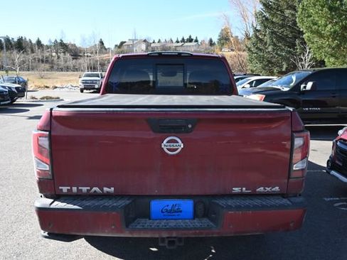 Used 2021 Nissan Titan SL image 4