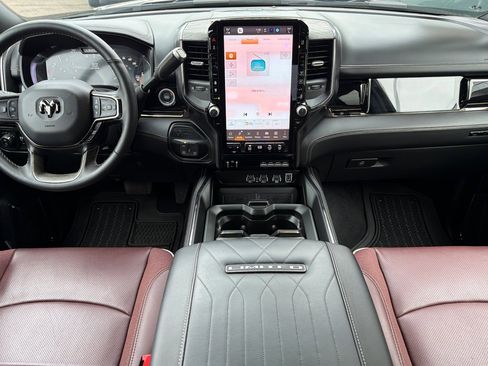 Used 2025 RAM 3500 Limited image 13