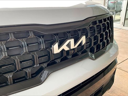 Used 2024 Kia Telluride SX X-Line AWD/4WD image 32