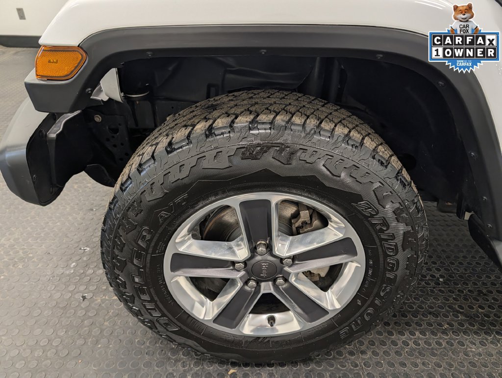 Used 2021 Jeep Wrangler Unlimited Sahara AWD/4WD image 7