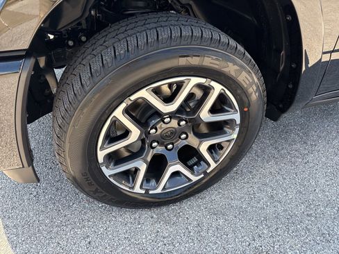 New 2026 RAM 1500 Laramie w/ Laramie Southwest Edition image 23