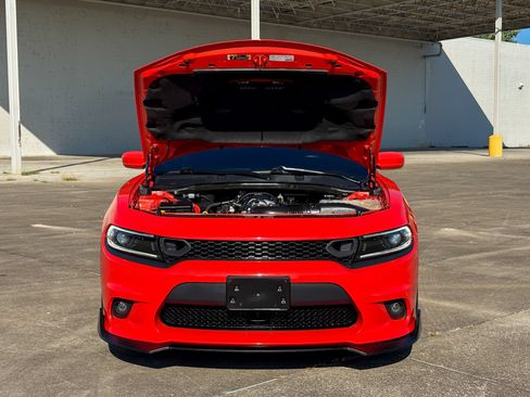 Used 2022 Dodge Charger R/T w/ Plus Group RWD image 36