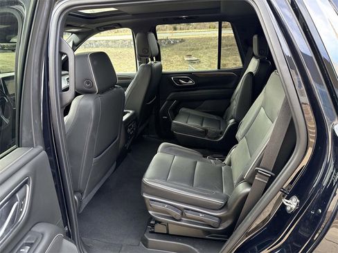 Used 2021 Chevrolet Tahoe Premier image 19