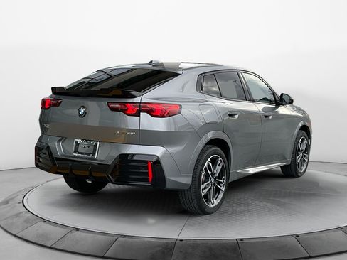 Used 2026 BMW X2 xDrive28i w/ Technology Package AWD/4WD image 6