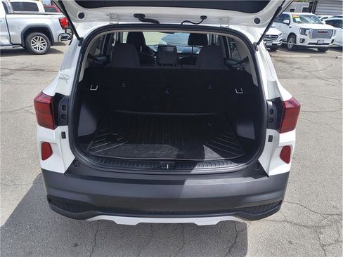 Used 2023 Kia Seltos LX image 11