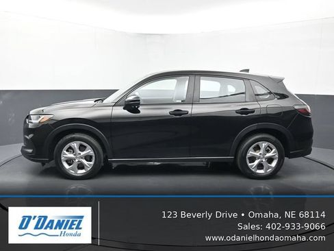 Used 2024 Honda HR-V LX image 2