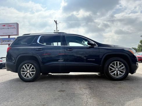 Used 2017 GMC Acadia SLE w/ Driver Alert Package I FWD image 3