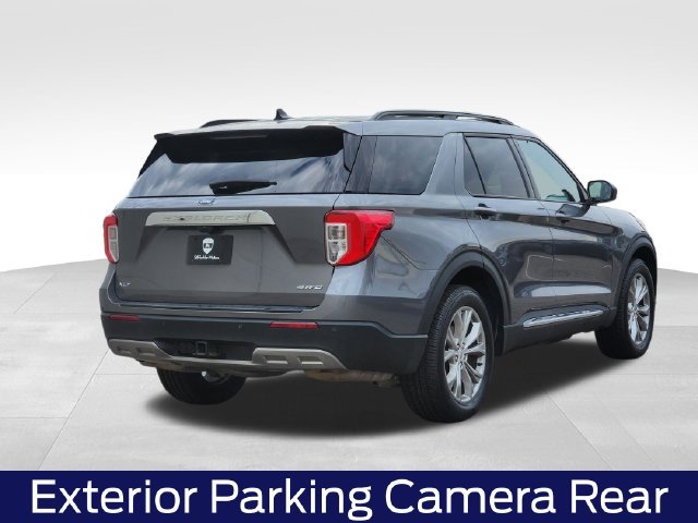 Certified 2023 Ford Explorer XLT w/ Equipment Group 202A AWD/4WD image 9