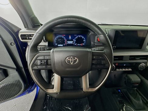Certified 2025 Toyota Tacoma TRD Sport w/ TRD Sport Upgrade Package AWD/4WD image 13