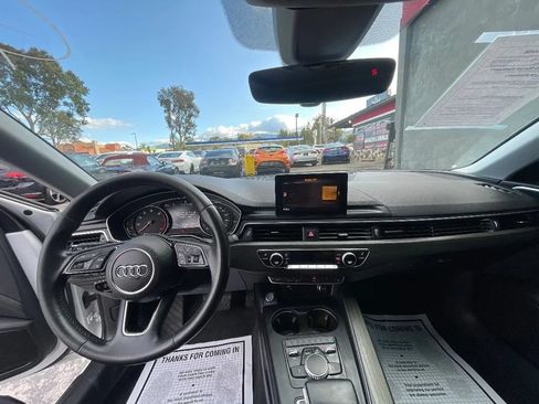 Used 2019 Audi A4 2.0T Premium FWD image 11