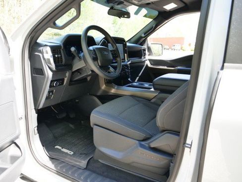 Used 2024 Ford F150 STX w/ Equipment Group 201A FX4 image 10