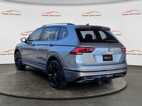 Used 2021 Volkswagen Tiguan SE R-Line w/ 3rd Row Seat Package image 4