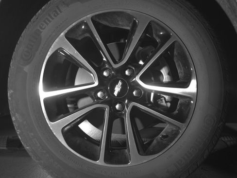 Used 2025 Chevrolet TrailBlazer LT image 13