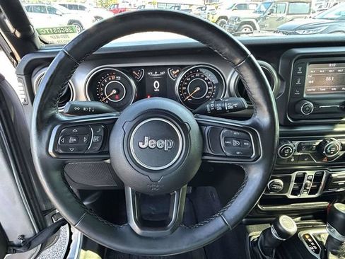 Used 2020 Jeep Wrangler Unlimited Sport AWD/4WD image 6