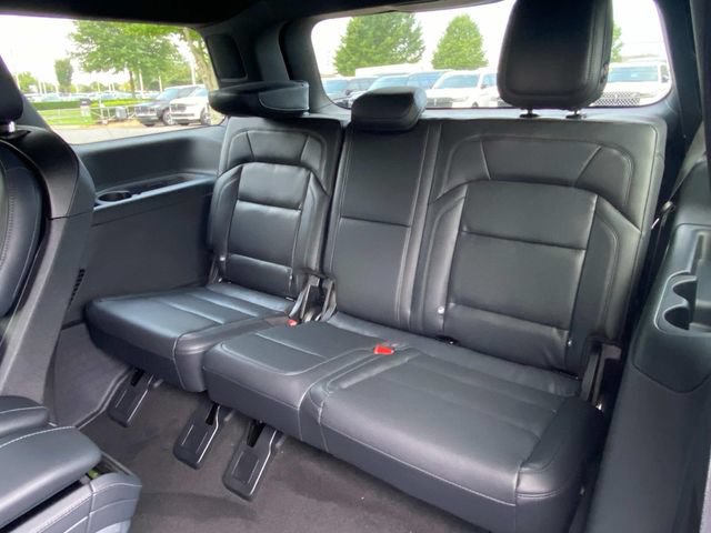 New 2027 Lincoln Navigator Reserve w/ Jet Appearance Package AWD/4WD image 8