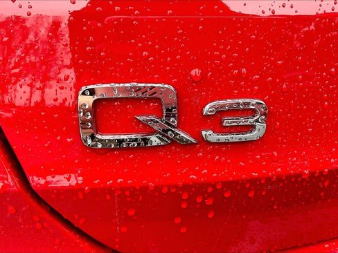 Used 2023 Audi Q3 2.0T Premium Plus w/ Premium Plus Package AWD/4WD image 10