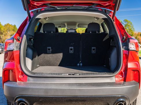 Certified 2021 Ford Escape SE w/ SE Sport Appearance Package image 15