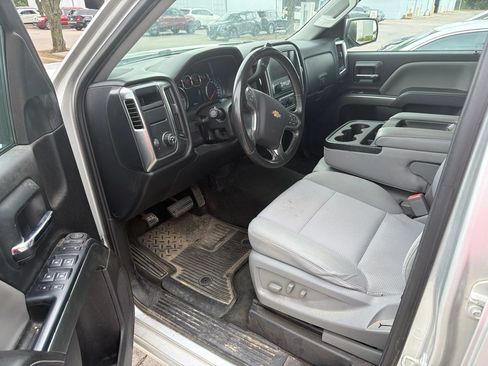 Used 2018 Chevrolet Silverado 1500 LT w/ Texas Edition RWD image 7