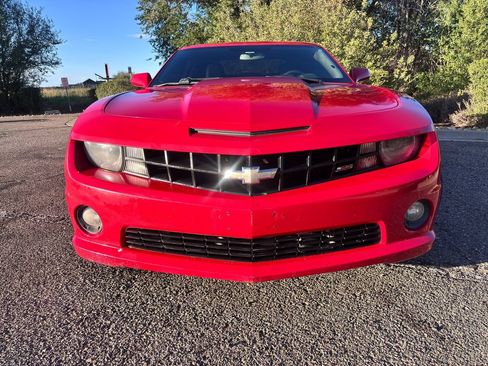 Used 2013 Chevrolet Camaro SS w/ RS Package RWD image 3
