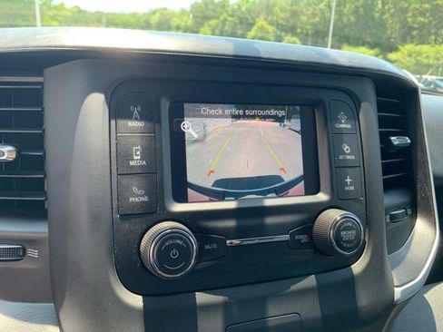 Used 2023 RAM 1500 Big Horn image 36