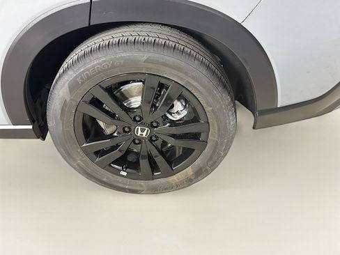 Certified 2026 Honda HR-V Sport image 36