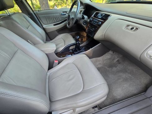 Used 2000 Honda Accord EX image 3