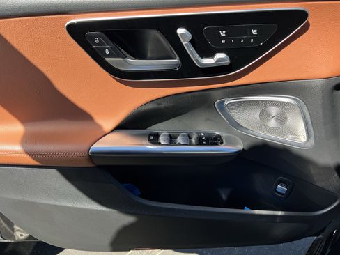 Used 2022 Mercedes-Benz C 300 Sedan image 14