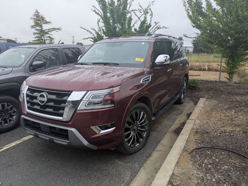 Used 2023 Nissan Armada Platinum w/ Captain's Chairs Package AWD/4WD image 5