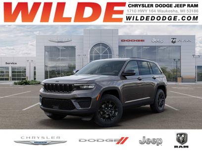 New 2025 Jeep Grand Cherokee Laredo